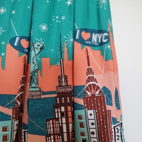 NOVELTY 'NEW YORK' PRINT SKIRT PLEATED FUN QUIRKY VACATION RETRO ROCKABILLY (S) - Picture 8 of 14
